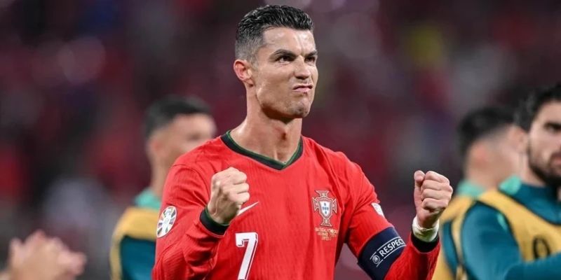 Những bí mật đằng sau khối tài sản khổng lồ của Cristiano Ronaldo